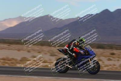 media/Dec-01-2024-TrackXperience (Sun) [[fa1e166fcf]]/Level 2/Session 2 (Turn 12 Speed Pans)/